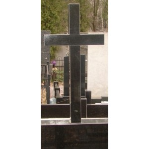 Крест гранитный  полированный  90х45х8 №1