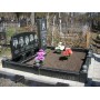 Комплекс на кладбище Киева