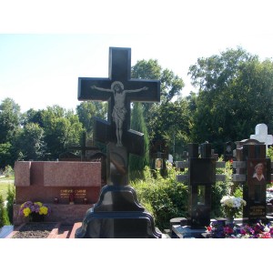 Крест сложный черный 
